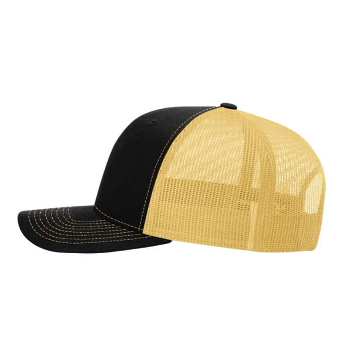 SNAPBACK TRUCKER CAP