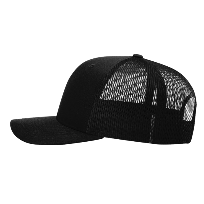 SNAPBACK TRUCKER CAP