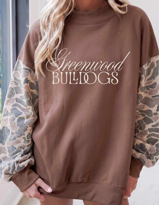 CAMO MOCK NECK SWEATSHIRT
